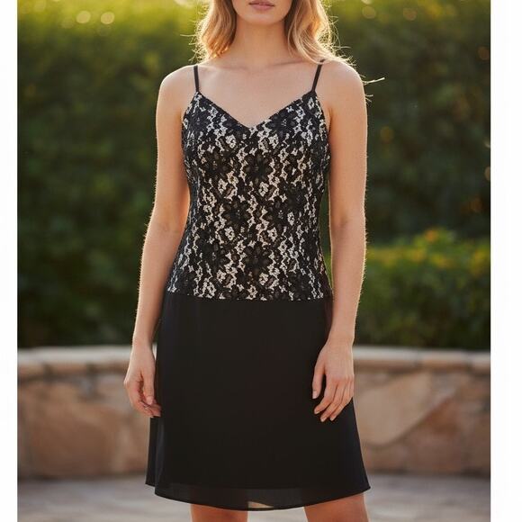 Carole Little Dress 10P Black Beaded Lace Spaghetti Strap Drop Waist Whimsygoth - Picture 1 of 15